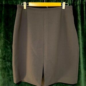Banana Republic pencil skirt with front slit, size 8